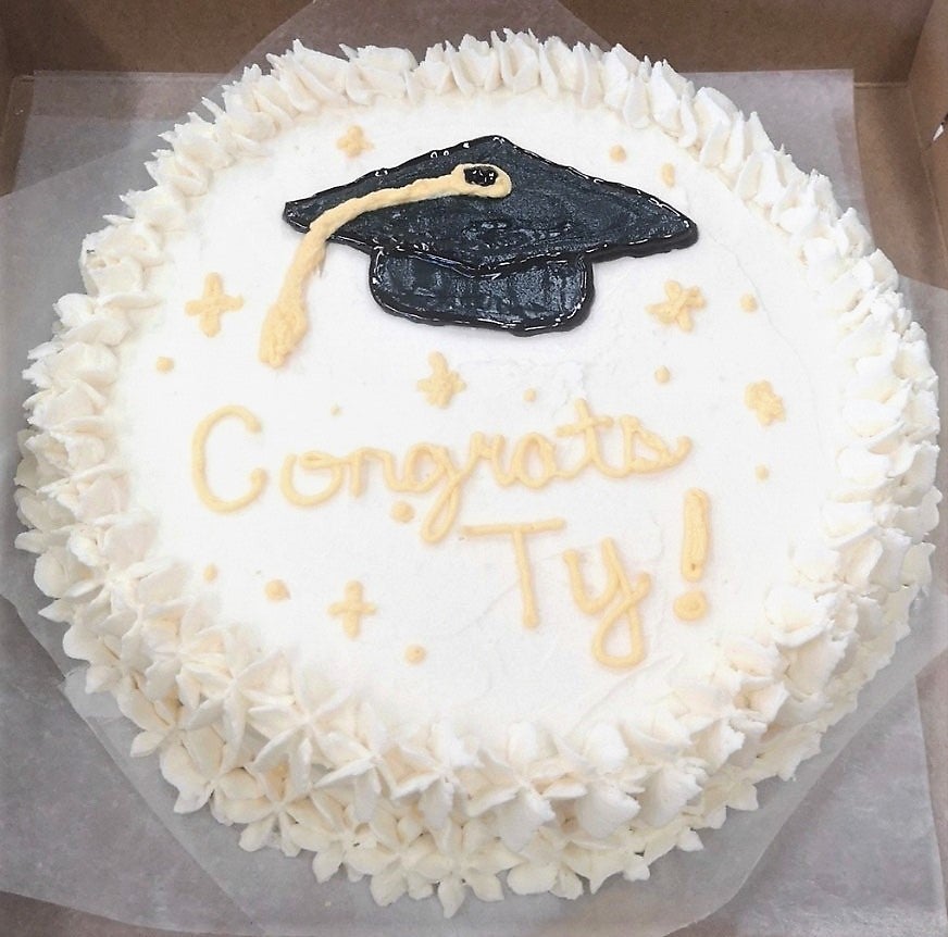 Cake: Vanilla Thrilla Cake Please Read Carefully